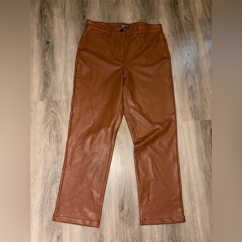 Reitmans | Brown Straight Pleather Pants